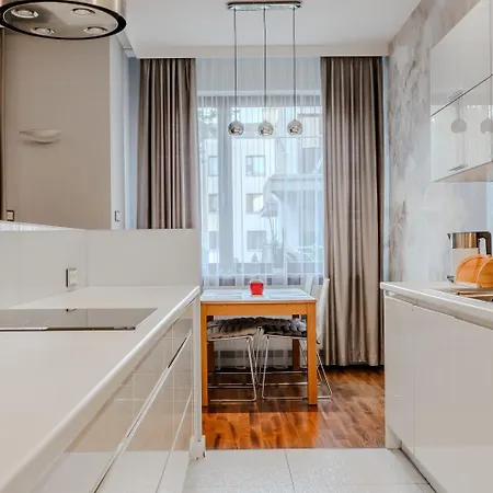 アパート Klimczaka 22 ワルシャワ